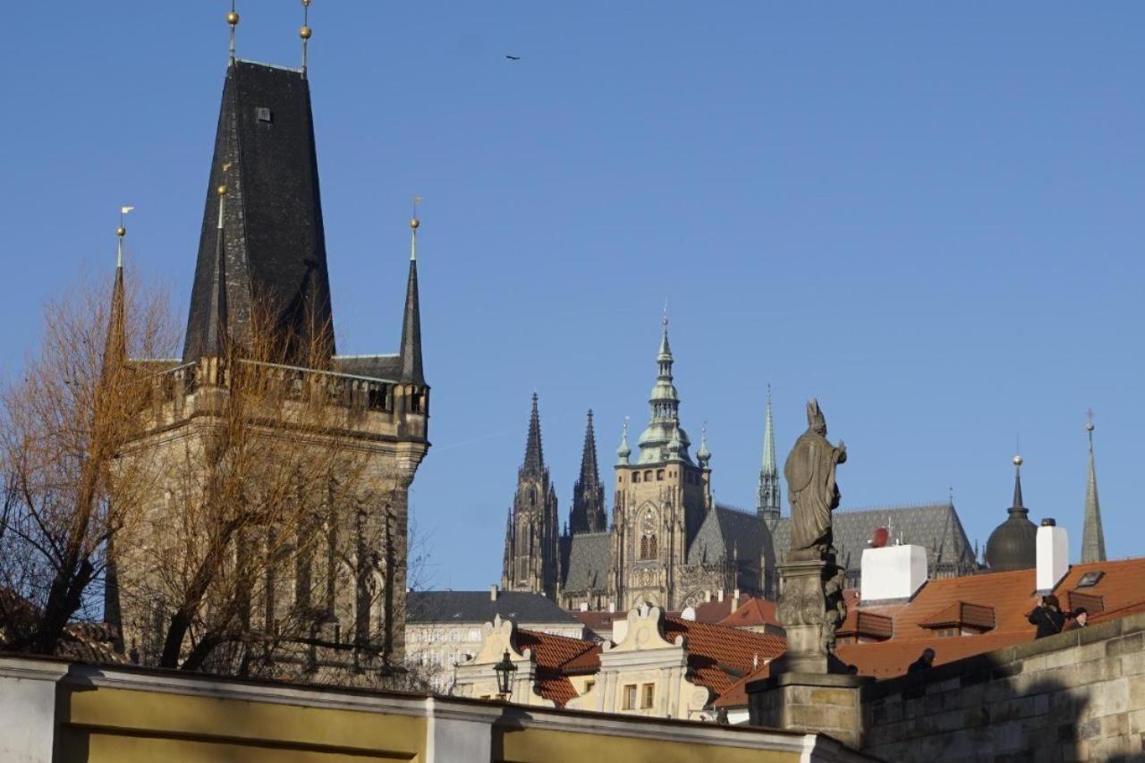 River View Residence By Charles Bridge プラハ エクステリア 写真