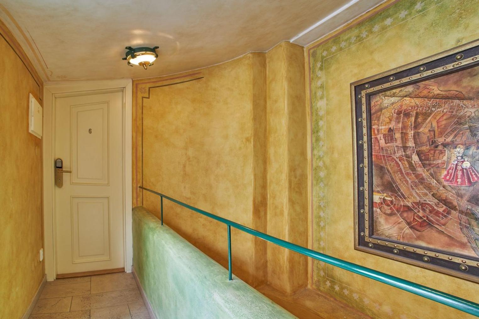 River View Residence By Charles Bridge プラハ エクステリア 写真