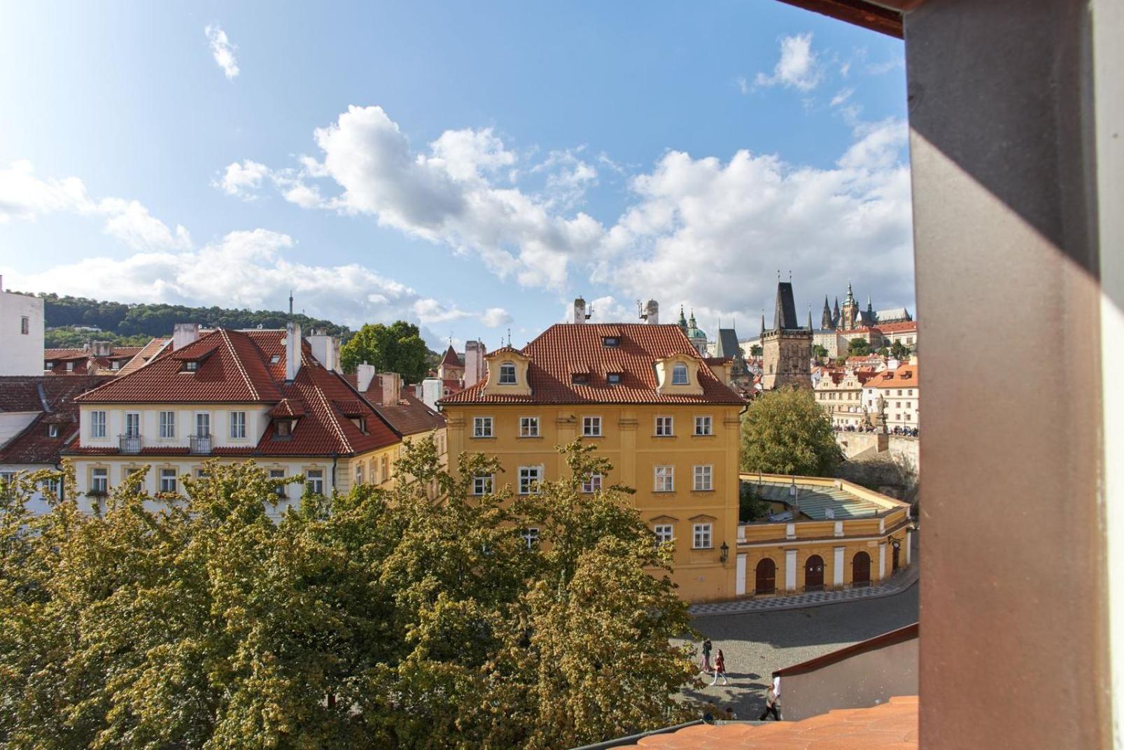 River View Residence By Charles Bridge プラハ エクステリア 写真