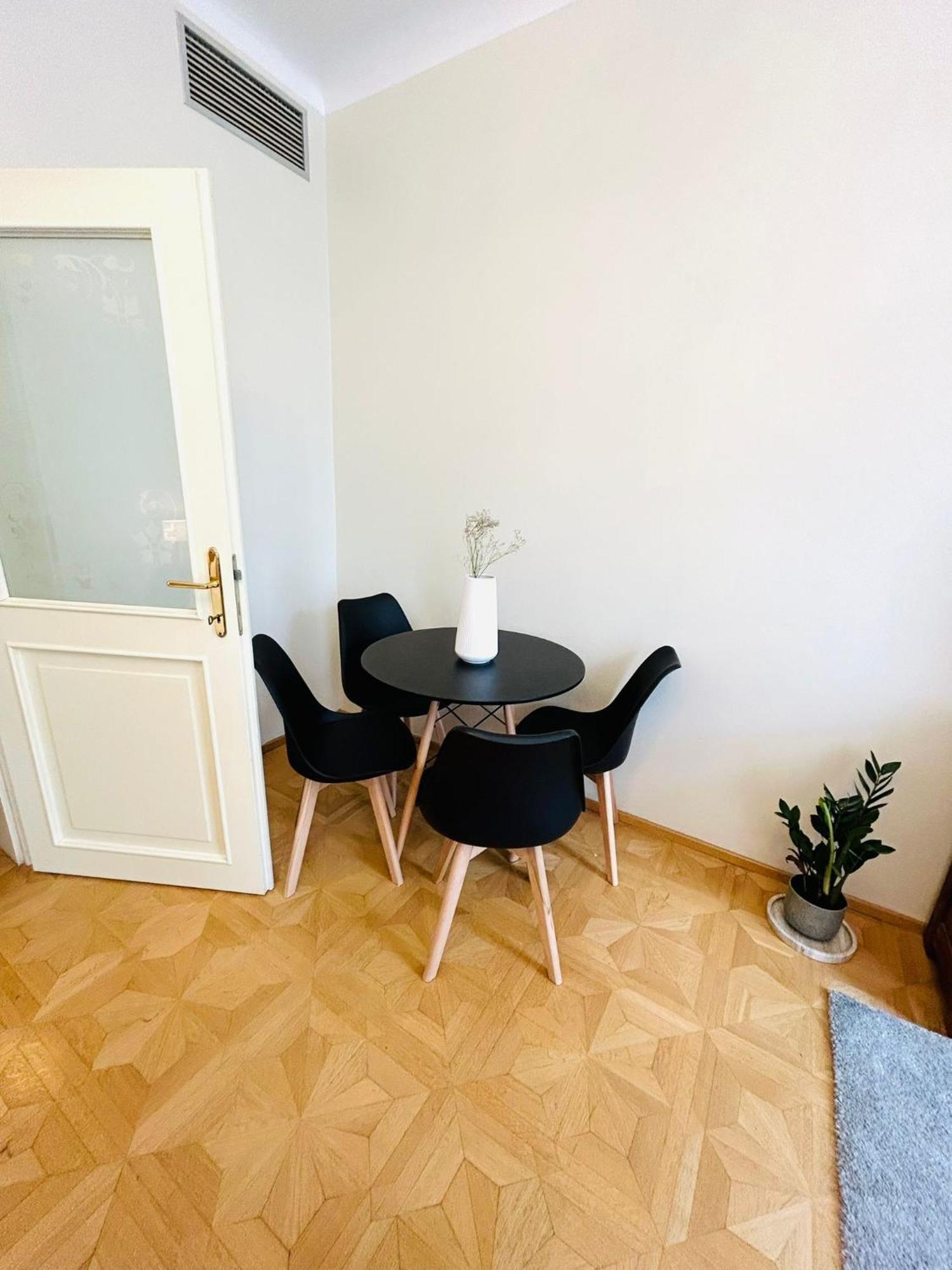 River View Residence By Charles Bridge プラハ エクステリア 写真